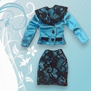 1990s Barbie Fashionista Aqua 2 Piece Suit C110